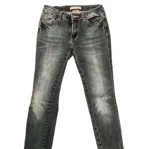 Encore Capri Ankle Skinny Jeans